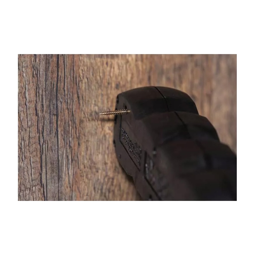 Förlängningskabel 4-polig 3m svart