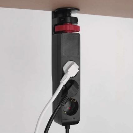 Förlängningskabel med attachment to bord 3Z + 3xUSB 1,5m svart