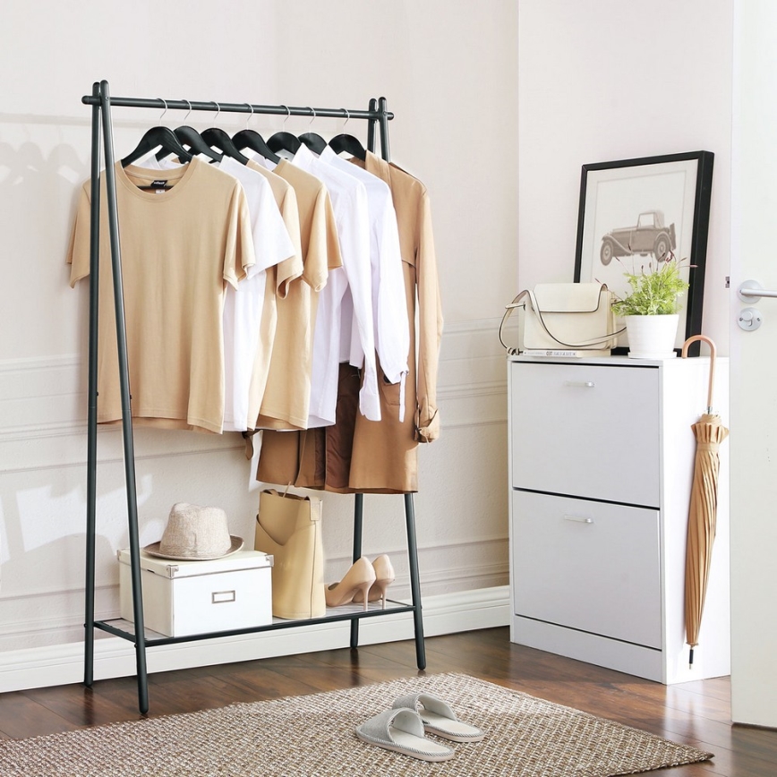 Fristående klädhängare LINEA svart