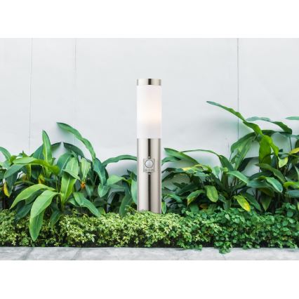 Globo 3158S - Utomhuslampa med sensor DACIA E27/60W/230V IP44