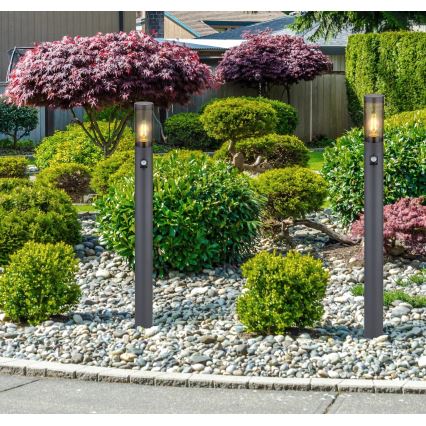 Globo - Lampa med sensor för utomhusbruk 1xE27/15W/230V IP44 110 cm svart