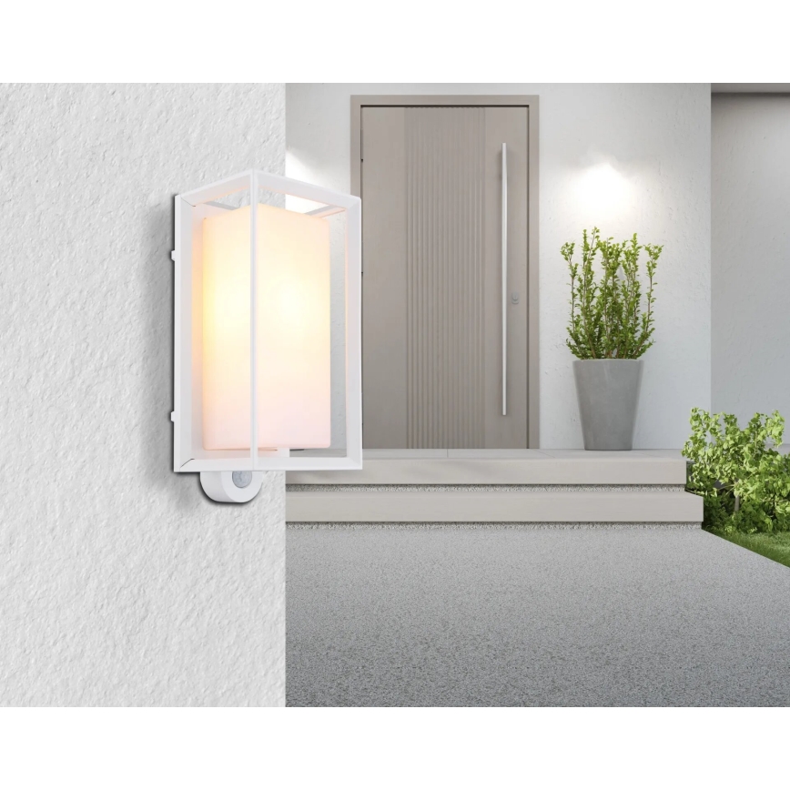 Globo - Utomhus vägglampa med sensor 1xE27/60W/230V IP44 vit