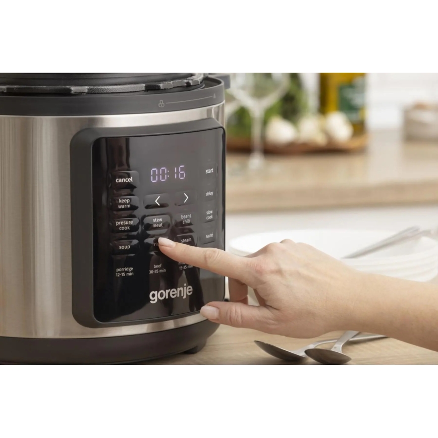 GORENJE GMC6SBK - Multifunktionell elektrisk gryta 6 l 8 i 1 1000W/230V rostfritt stål