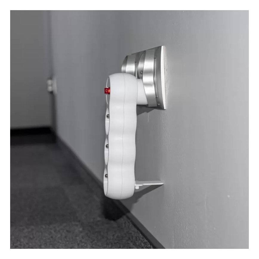 Grenuttag med strömbrytare, 3 uttag