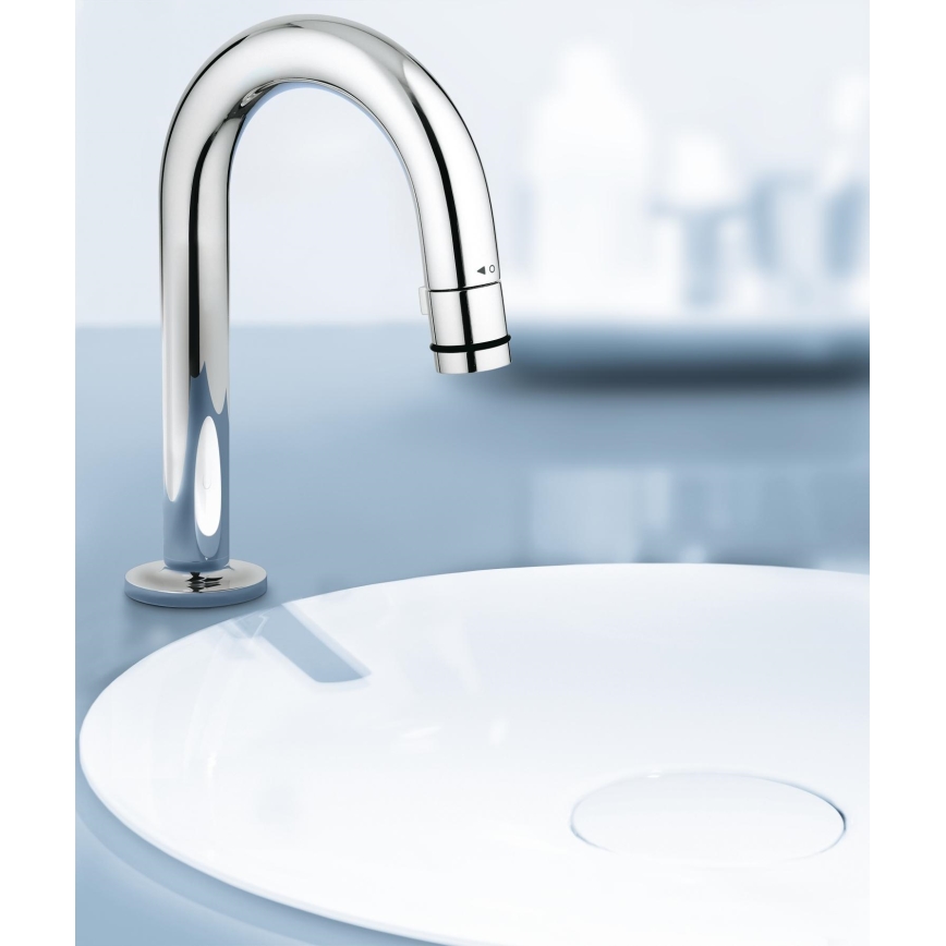 GROHE 20201000 - UNIVERSAL däckmonterad ventil 113 mm, polerad krom