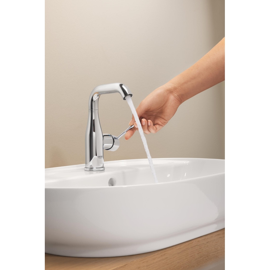 GROHE 23798001 - Tvättställsblandare ESSENCE DN 15, storlek M, polerad krom