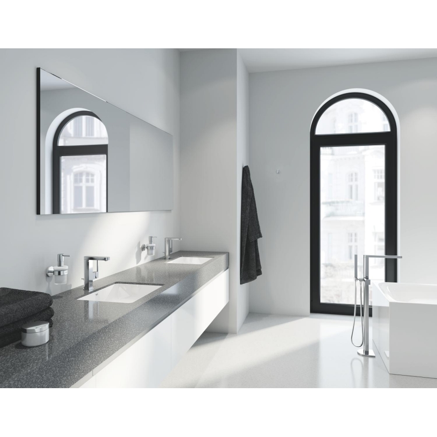 GROHE 23871003 - Tvättställsblandare PLUS, storlek M, polerad krom