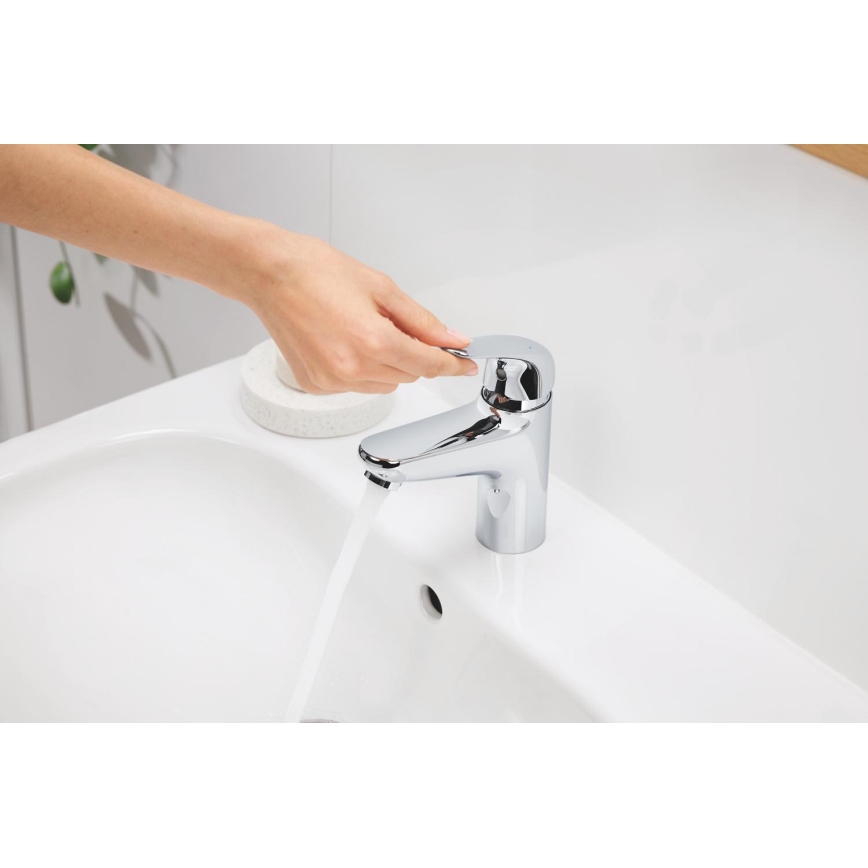 GROHE 24322001 - Tvättställsblandare SWIFT DN 15 i blank krom