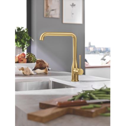 GROHE 30269GN0 - ESSENCE köksblandare i guldutförande