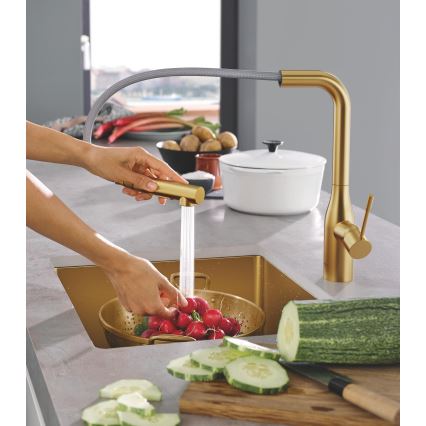 GROHE 30270GN0 - ESSENCE köksblandare i guld