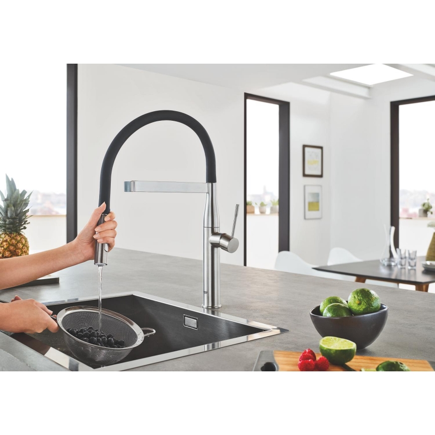 GROHE 30294DC0 - ESSENCE köksblandare i rostfritt stål