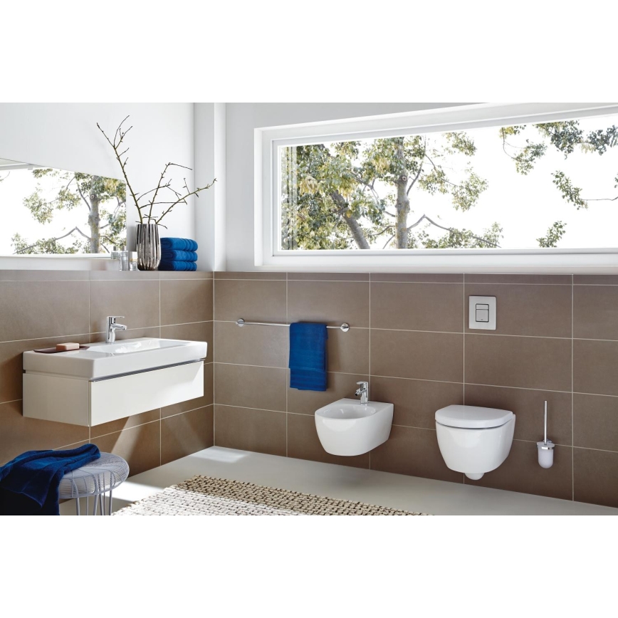 GROHE 3355220E - Tvättställsblandare EUROSTYLE COSMOPOLITAN blank krom