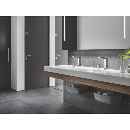GROHE 36440000 - IR-aktiverad elektronisk tvättställsblandare EUROCUBE E DN 15, krom