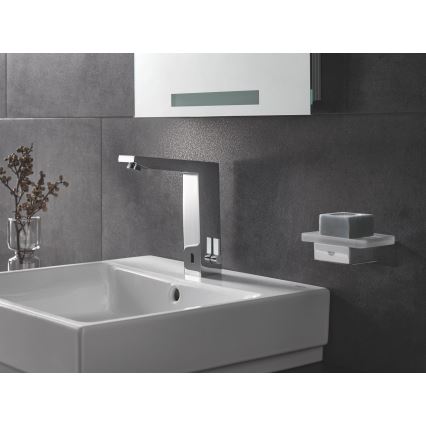 GROHE 36440000 - IR-aktiverad elektronisk tvättställsblandare EUROCUBE E DN 15, krom