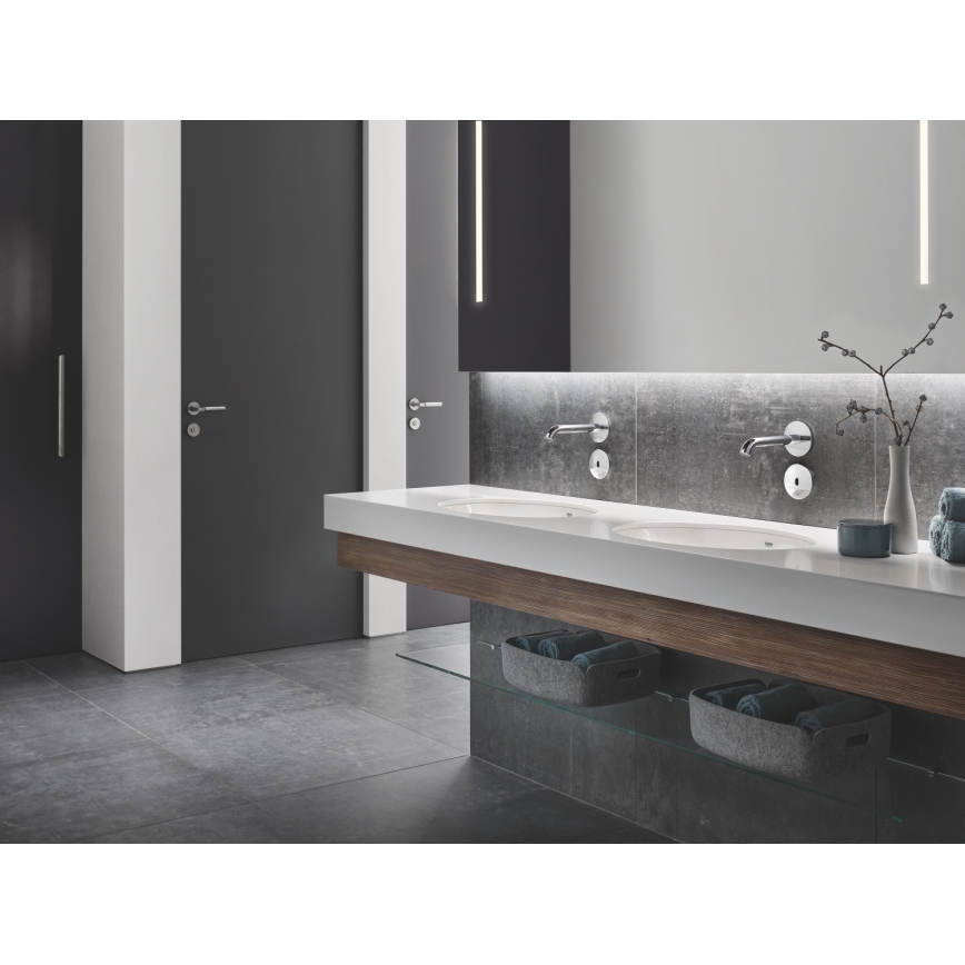GROHE 36447000 - Infraröd elektronisk blandare ESSENCE E 182 mm blank krom