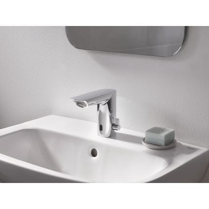 GROHE 36451000 - Elektronisk tvättställsblandare BAU COSMOPOLITAN E, blank krom