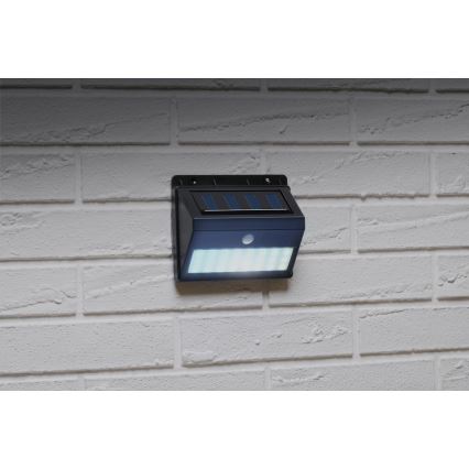 Grundig - LED solcellsdriven vägglampa med sensor LED/1,2V 600 mAh IP44