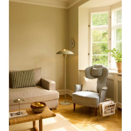 Halo Design 748990 - Golvlampa STEPP 1xE27/28W/230V beige/mässing