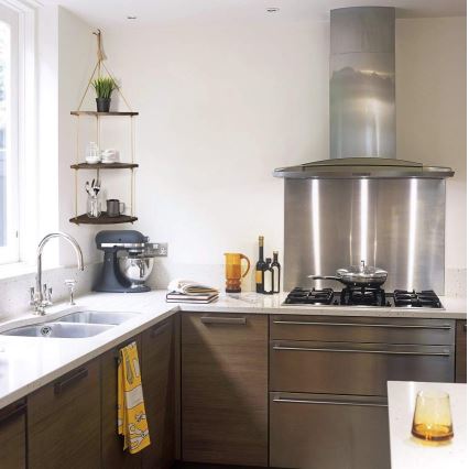 Hängande hörnhylla 90x25 cm brun