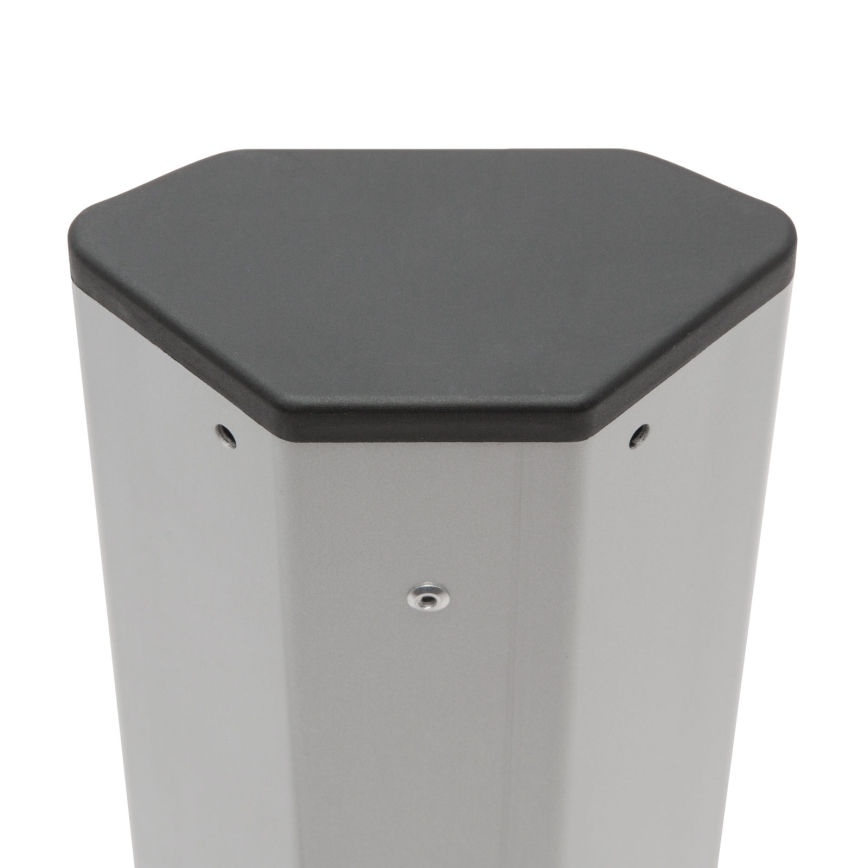 Hörnuttagsstolpe med 3 x 230 V‑uttag, svart/silver