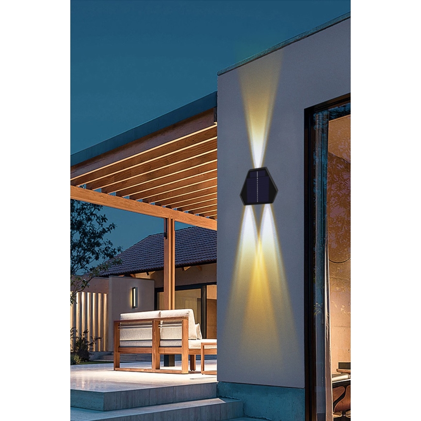 LED solcellsvägglampa med sensor LED/2W/5V IP54 1300 mAh