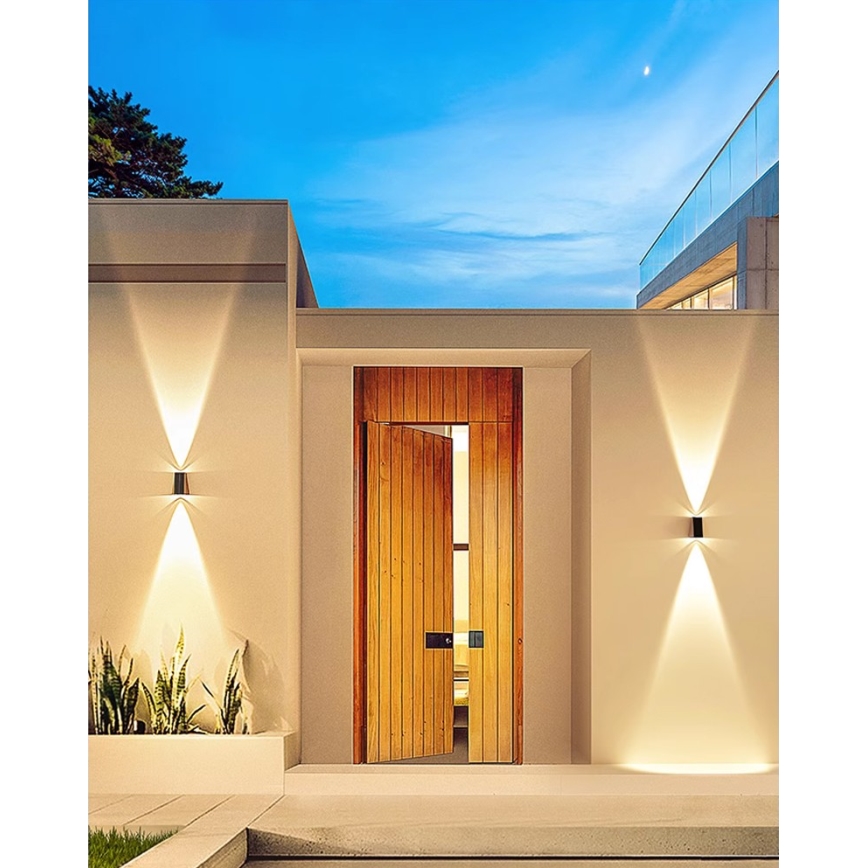 LED solcellsvägglampa med sensor LED/2W/5V IP54 1300 mAh