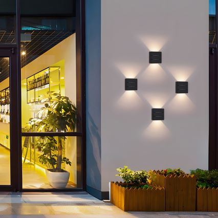 LUXLINE LED utomhusväggarmatur 6W/230V 3000K IP54 svart