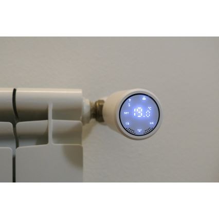 Immax NEO 07732C - SET MED 4 termostatventiler + BRIDGE PRO v3 2xAA/3V Wi-Fi Tuya