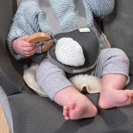 Ingenuity - Barnvibrerande liggstol med melodi EVERY SEASON WESLEY 3xC grå