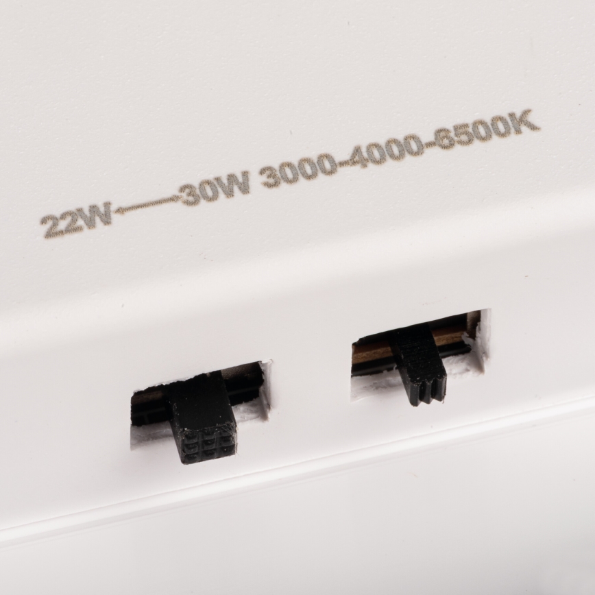 LED-taklampa med rörelse- och skymningssensor VARSO LED/22/30W/230V 3000/4000/6500K Ø 33 cm IP54