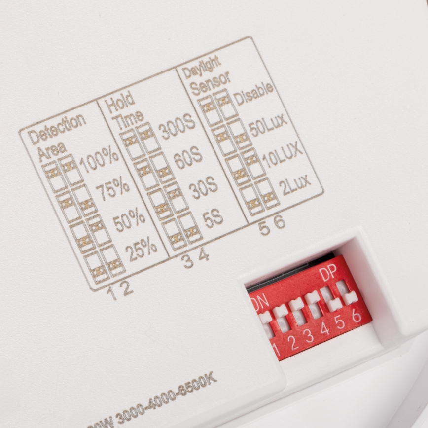 LED-taklampa med rörelse- och skymningssensor VARSO LED/22/30W/230V 3000/4000/6500K Ø 33 cm IP54