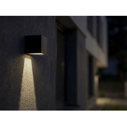 LED solcellsdriven vägglampa med inbyggd sensor REKA LED/3W/3,7V 1800 mAh 3000/4000/6500K IP65 svart