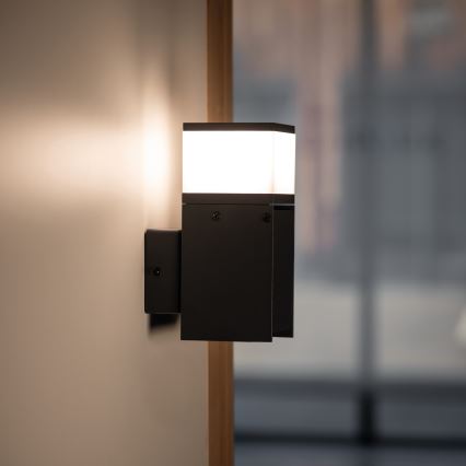 Vägglampa för utomhusbruk med uttag DASTEN 1xG9/11W/230V IP44 svart