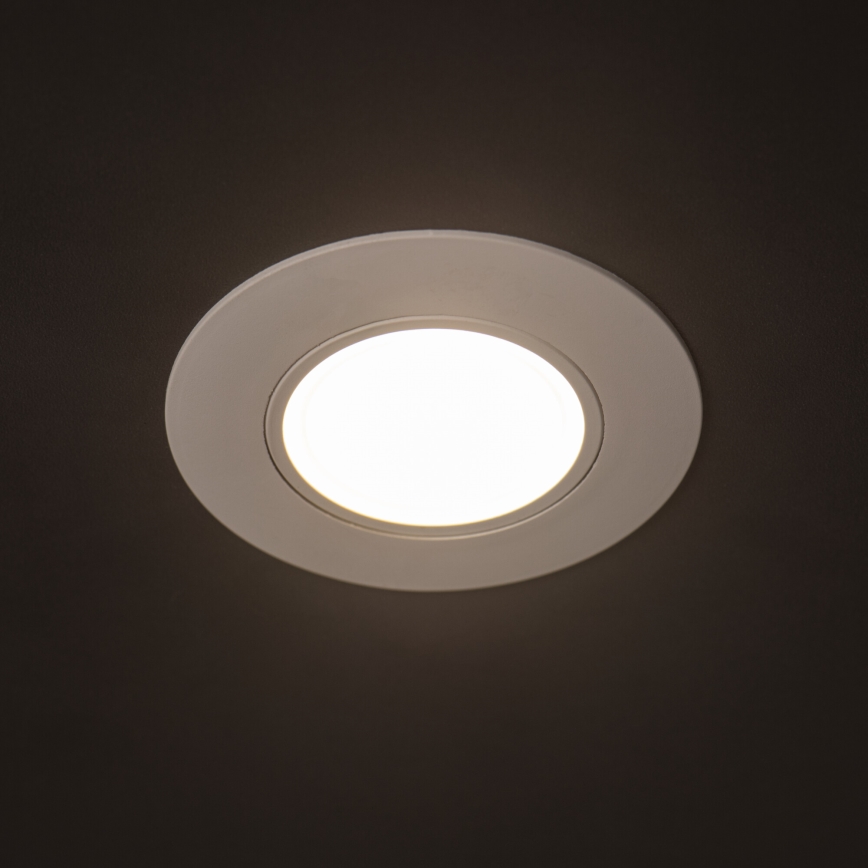 LED inbyggnadsarmatur FIZU LED/4W/230V 3000/4000/6500K vit