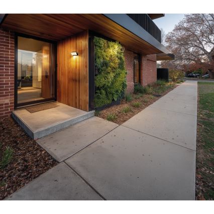 LED utomhusvägglampa med rörelse- och skymningssensor XERTO LED/20W/230V 3000/4000/6500K IP44 svart