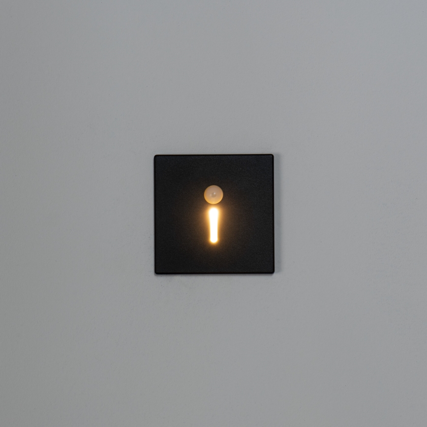 LED-trapparmatur med rörelse- och skymningssensor MAGNIK LED/1,7W/230V 2700/3300/3900/4600/5700K svart kantig