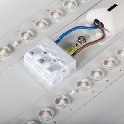 LED taklampa LINCEA LED/15/20/24W/230V 3000/4000/6500K IK08 IP40