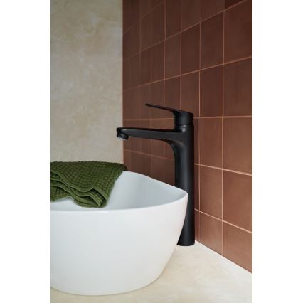 KFA Armatura 5552-712-81 - Tvättställsblandare med bottenventil och överfyllnad OTAVA 30,2 cm matt svart