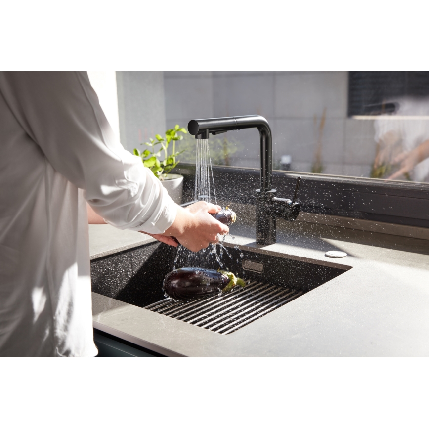 KFA Armatura 6623-110-81 - Tvättställsblandare med utdragbar spruta DUERO BASIC rostfri/matt svart