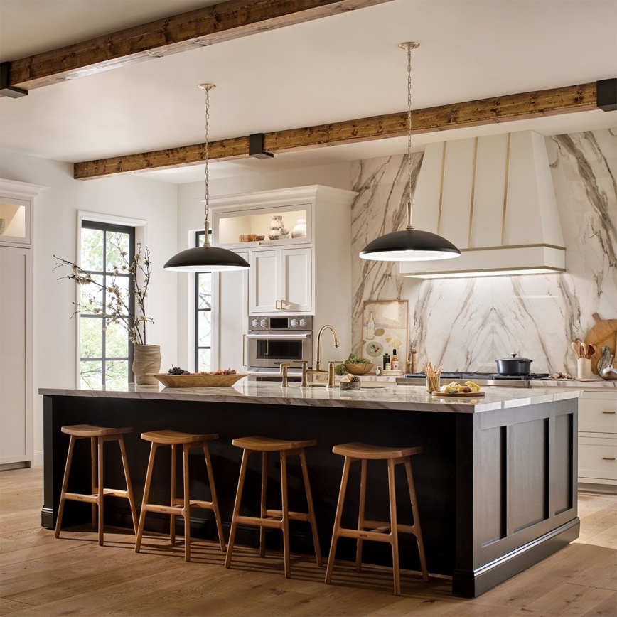 Kichler - Ljuskrona på kedja DELAROSA 1xE27/60W/230V svart/mässing