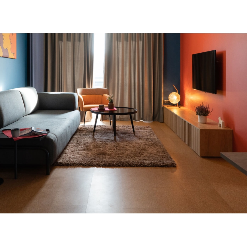 Bordslampa JUNO 1xE27/7W/230V beige/gyllene