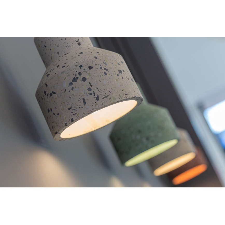 Ljuskrona med upphängningsrem RESIN 1xE27/11W/230V vit/svart