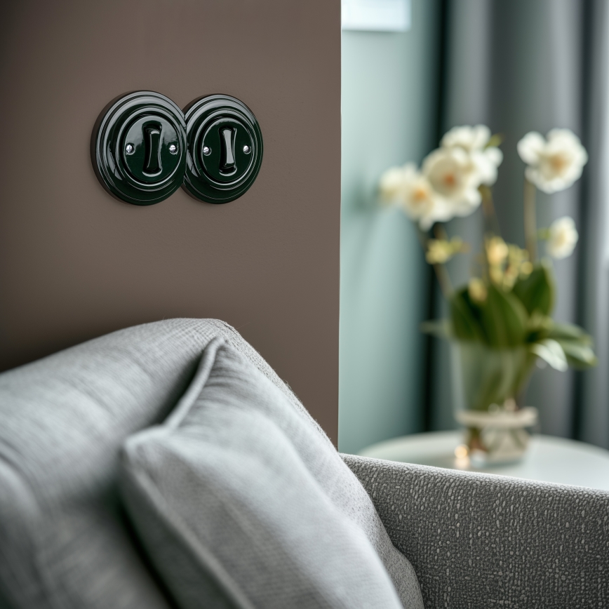 Kliklap - Dubbel retro enkelpolig strömbrytare med ram nr. 1, grön