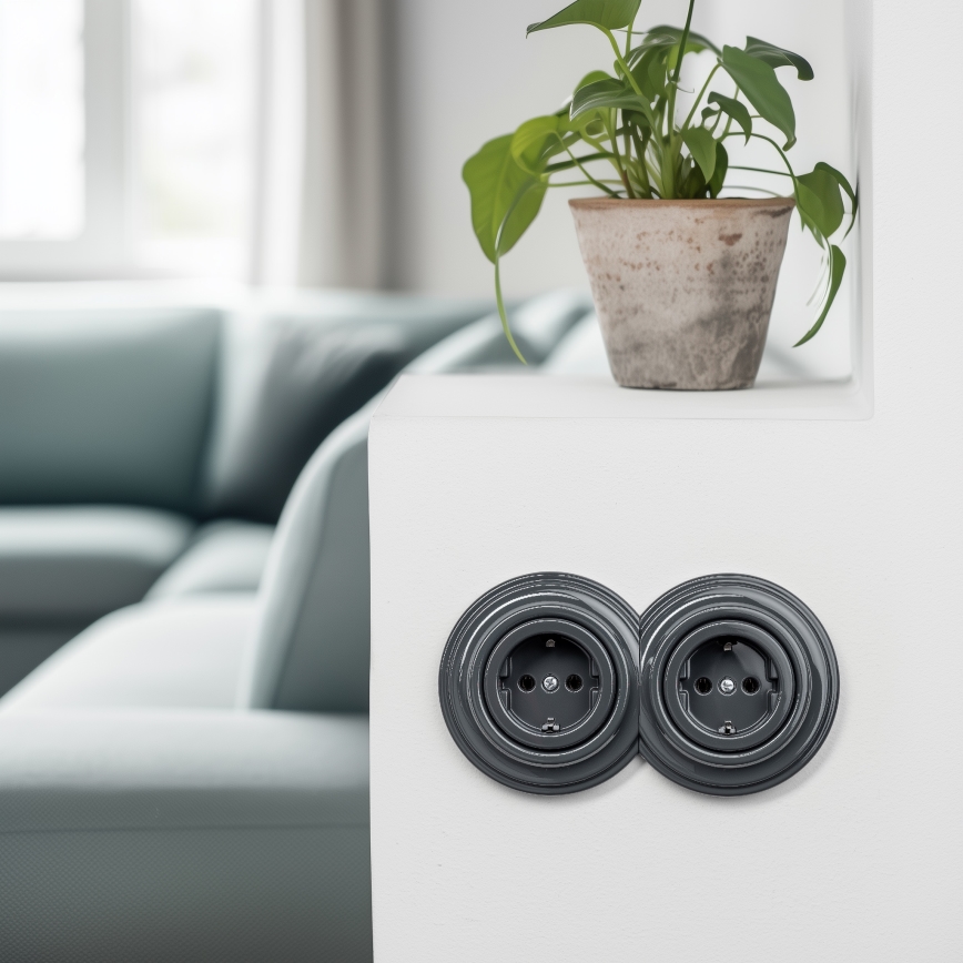 Kliklap – Dubbelt retro vägguttag med ram, SCHUKO 230 V, antracit