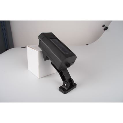 LED-modell av säkerhetskamera med sensor och solpanel LED/5W/5,5V 800 mAh IP65 + fjärrkontroll