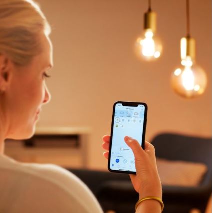 LED Dimbar glödlampa FILAMENT C35 E14/4,9W/230V 2700-6500K CRI 90 Wi-Fi - WiZ