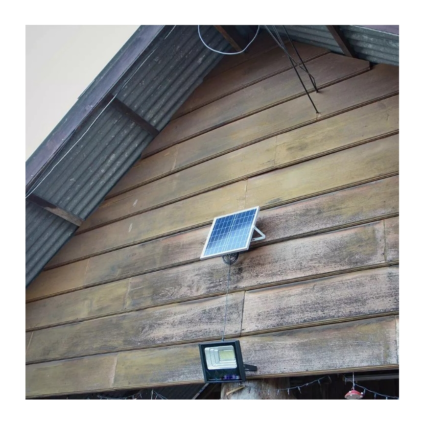 LED Dimbart solreflektor LED/16W/3,2V 4000K IP65 10000 mAh + fjärrkontroll