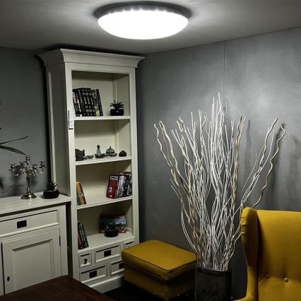 LED Dimbar taklampa LED/48W/230V 2700-6500K Wi-Fi Tuya + fjärrkontroll