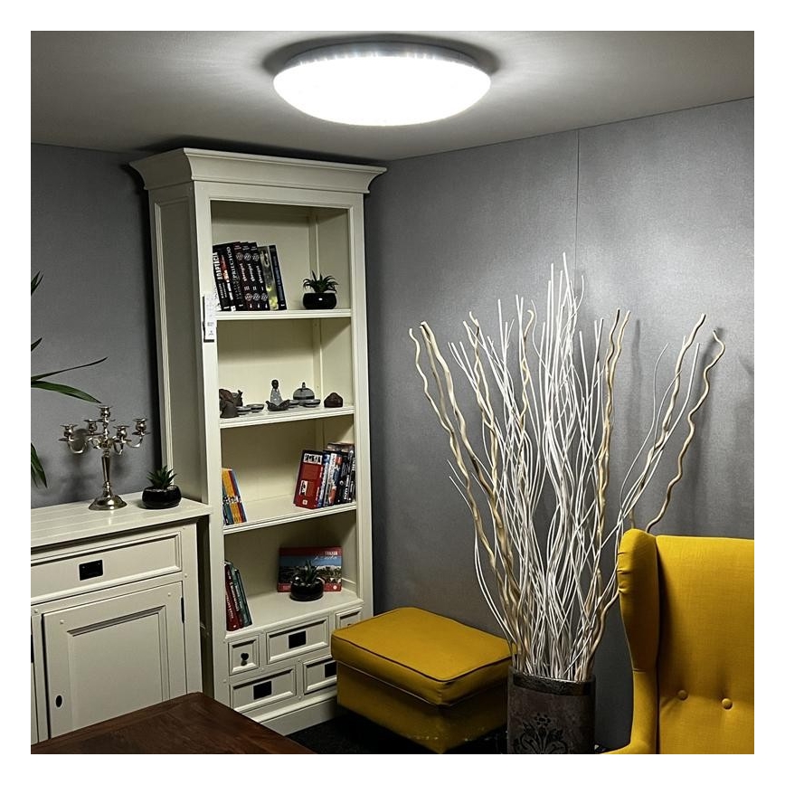 LED Dimbar taklampa LED/48W/230V 2700-6500K Wi-Fi Tuya + fjärrkontroll