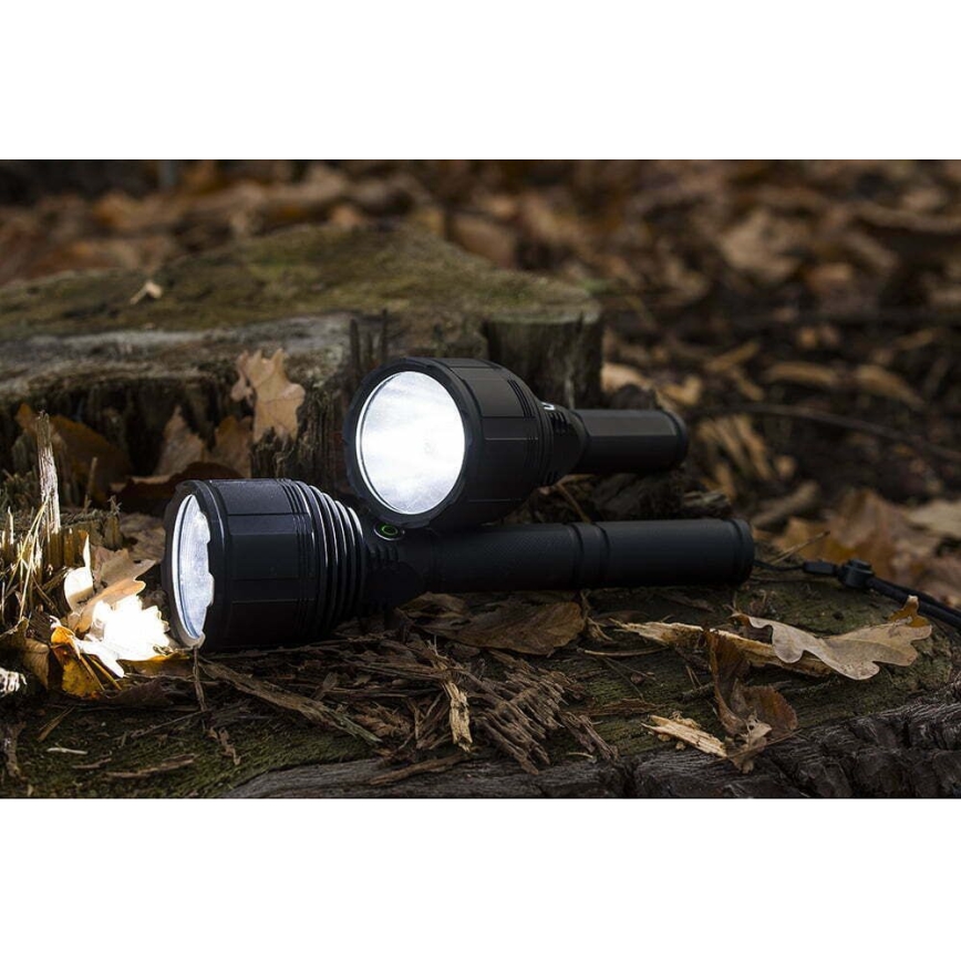 LED Dimbart uppladdningsbart ficklampa LED/30W/5V IPX7 3000 lm 4200 mAh